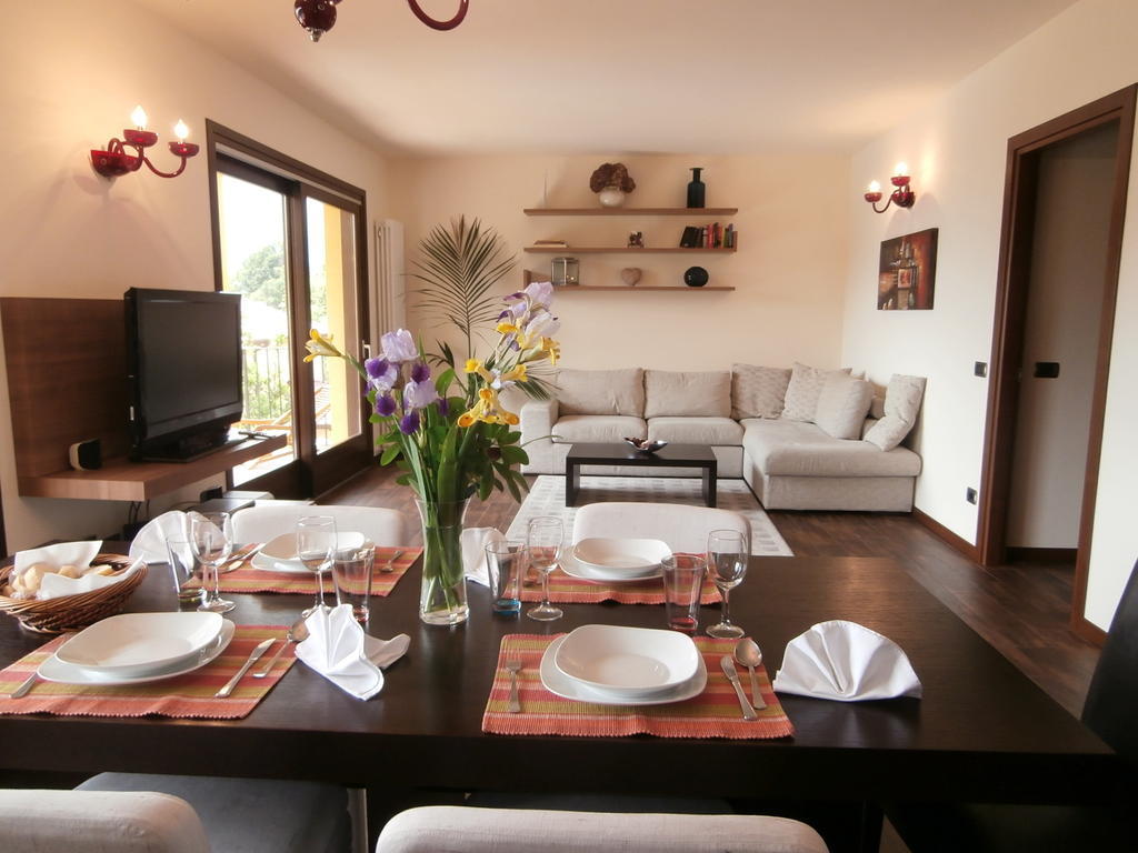 Villa Mimosa Колико Стая снимка